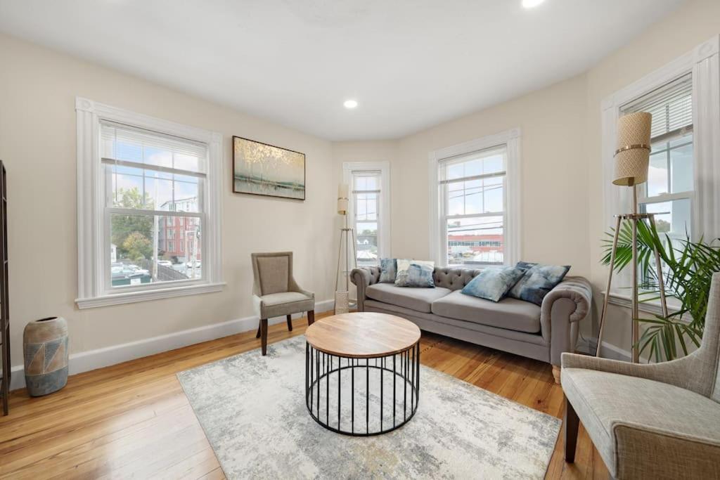 5Br 2Bh Bright & Spacious Apt In Brighton Boston Cameră foto